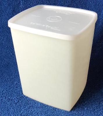 Vintage TUPPERWARE große eckige runde Wanne/Behälter top sauberer Zustand