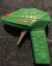 Sparking Toy Ray Gun blaster Green