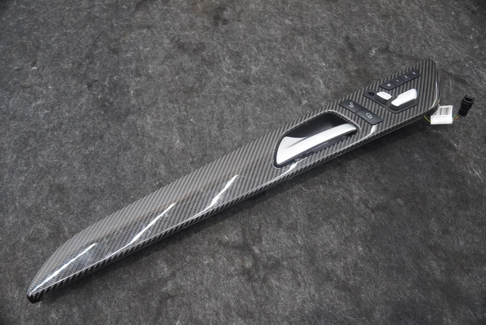 Panel de ajuste de fibra de carbono para puerta del conductor delantera izquierda Mercedes GLE43 GLE63 C292 cupé Foto 2 de 4