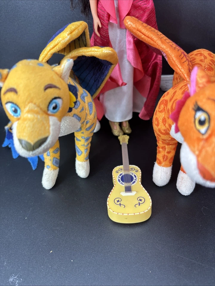 Disney Elena Of Avalor My Time Singing Doll Guitar 2015 Hasbro Lot Cake - Image 4 of 4