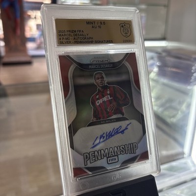 2025 Panini Prizm Marcel Desailly Auto 7/49 #P- MD - AC Milan - GSG 9