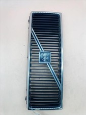 Calandre Volvo 740
