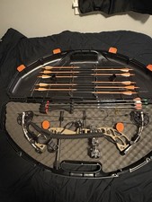 Darton Archery Maverick XT Compound Bow RH w/ Case, Arrows, Sight