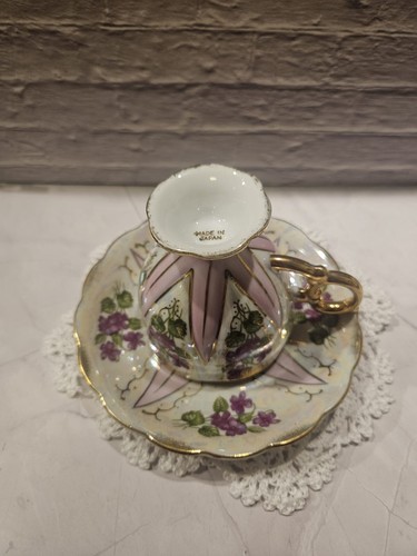Beautiful Vintage Japan Iridescent Pink Floral Tea Cup and Saucer | Pedestal cup - Picture 2 of 8