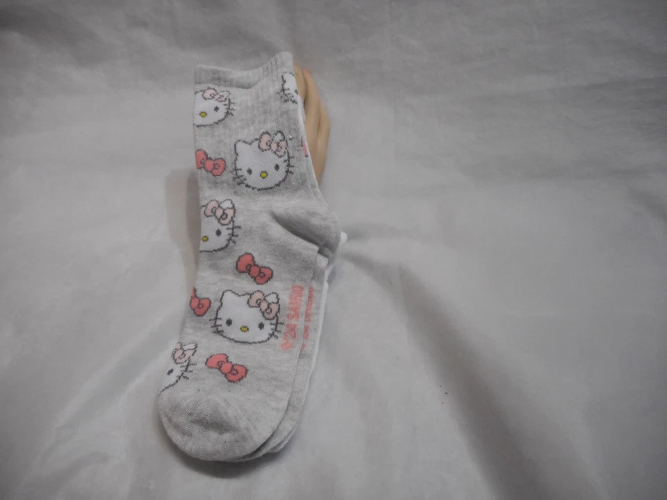 Hello Kitty Women's 2 Pairs Multicolor Mid Crews Socks Shoe Size 4-10 - Image 3 of 4