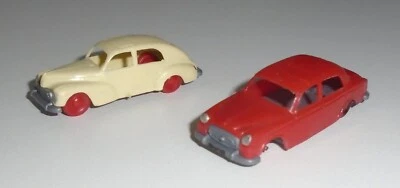 JOUEF HO lot VOITURE PEUGEOT 403 et 203 EN PLASTIQUE train France - Photo 1/3
