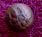 EXCAVATED CIVIL WAR INFANTRY  EAGLE  COAT BUTTON (PORT HUDSON)
