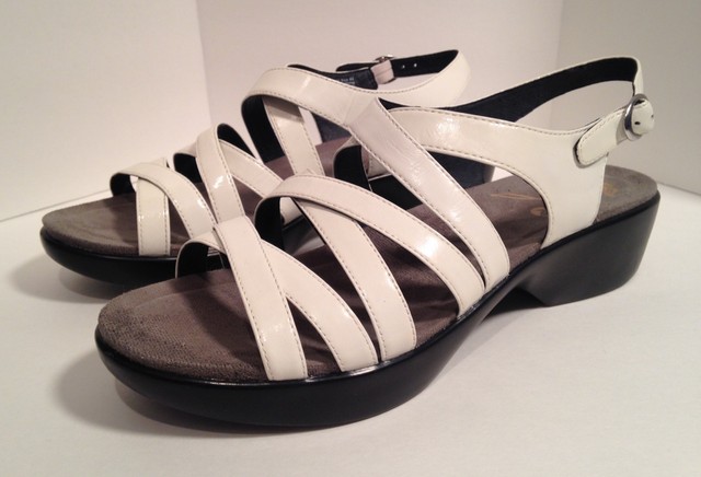 eu 42 women's shoe size