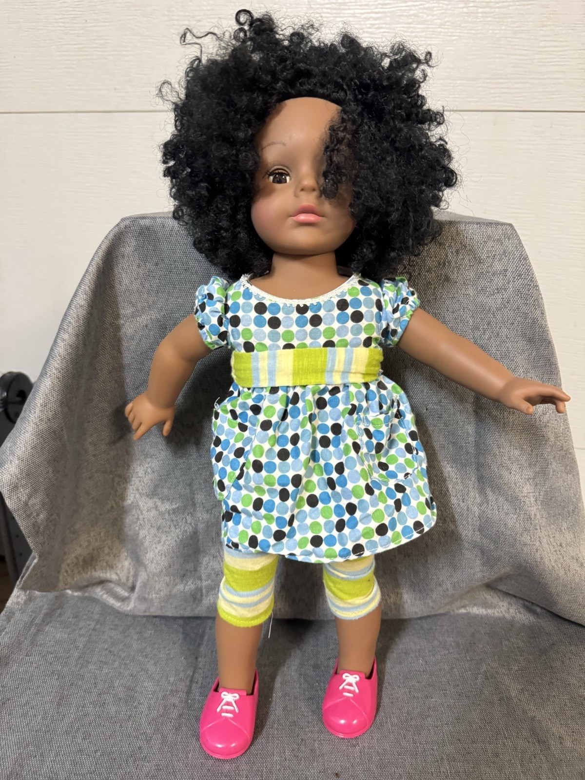 Madame Alexander African American 18" Doll With Blue And Gre
