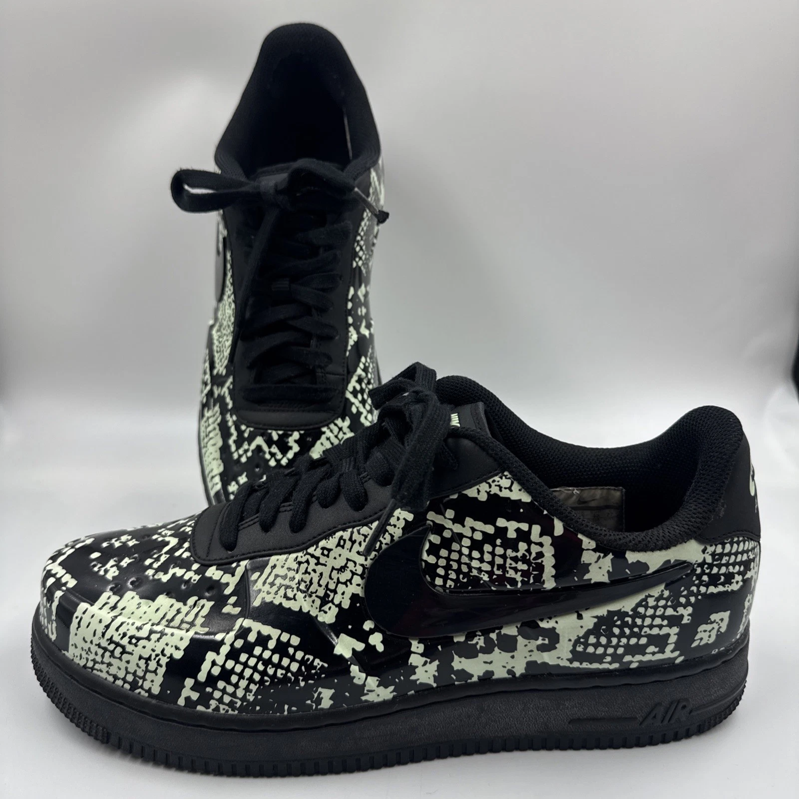 Nike Air Force 1 Foamposite Pro Cup Glow Snakeskin come nuove da uomo taglia 9 5 (AJ3664 300)