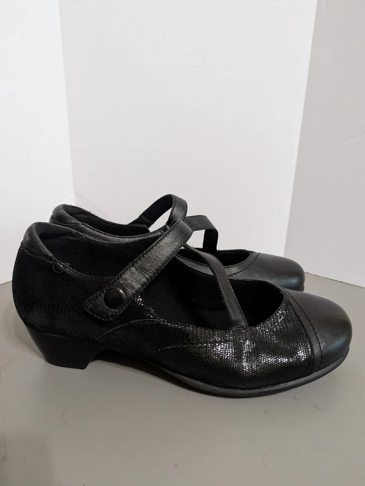 Zapatos de salón Aravon para mujer talla 11 EE Portia Mary Jane, negros. Foto 2 de 4