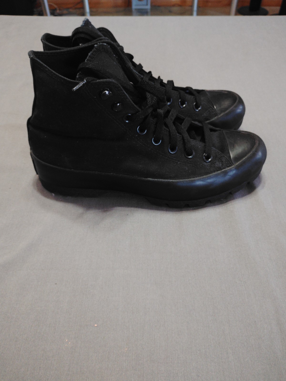 Converse Chuck Taylor All Star High Top Shoe Unisex 10 Triple Black Athletic image 5