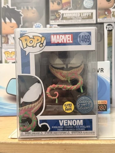 Funko Pop! Marvel Venom #1469 Special Edition Glows in the Dark Bobblehead