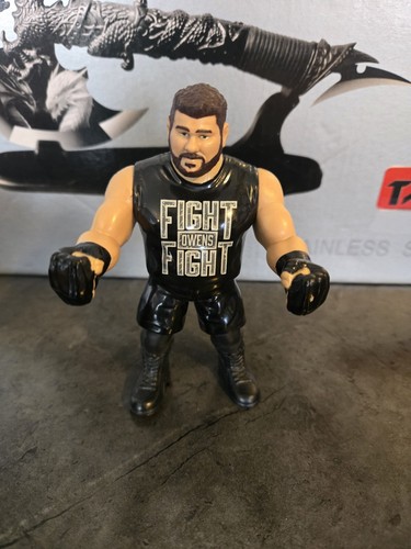 MINT! Kevin Owens WWE Mattel Retro Series 4...