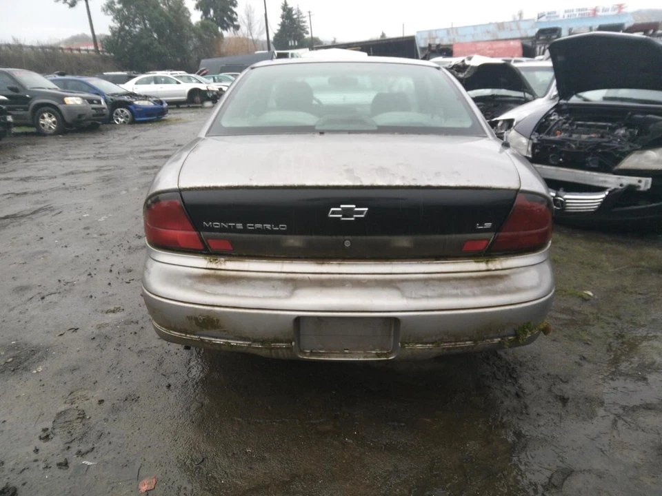 Used Fuel Injection Throttle Body fits: 1997 Chevrolet Monte carlo Throttle Valv Foto 3 de 4