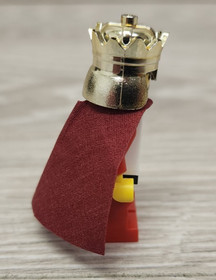 Lego cas486 Kingdoms Lion King Red Minifigure From Set 10223 & 7188