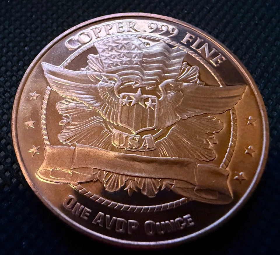 Canada Maple Leaf 1 oz Pure .999 Copper coin - Image 4 of 4