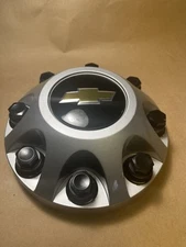 2011-2021 Chevy Silverado 2500 3500 Center Cap 8 Lug 9597819 OEM Non Dually