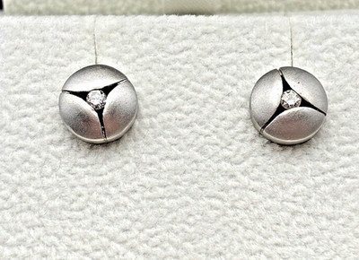 Brillant-Ohrstecker - 950er Platin - je 1 kleiner Brillant mit 0,04 ct.