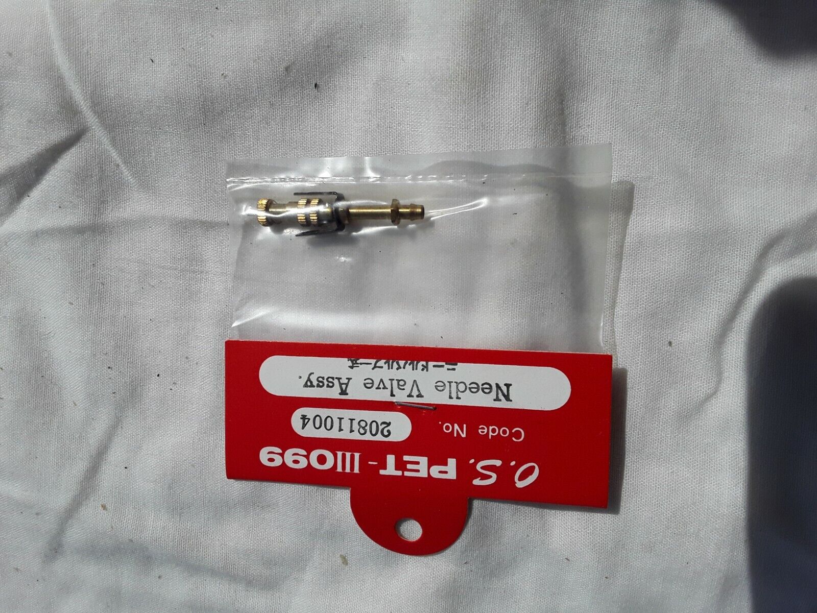 OS MAX  PET 111  099  NEEDLE VALVE ASSEMBLY  NEW IN PACKET OLD S