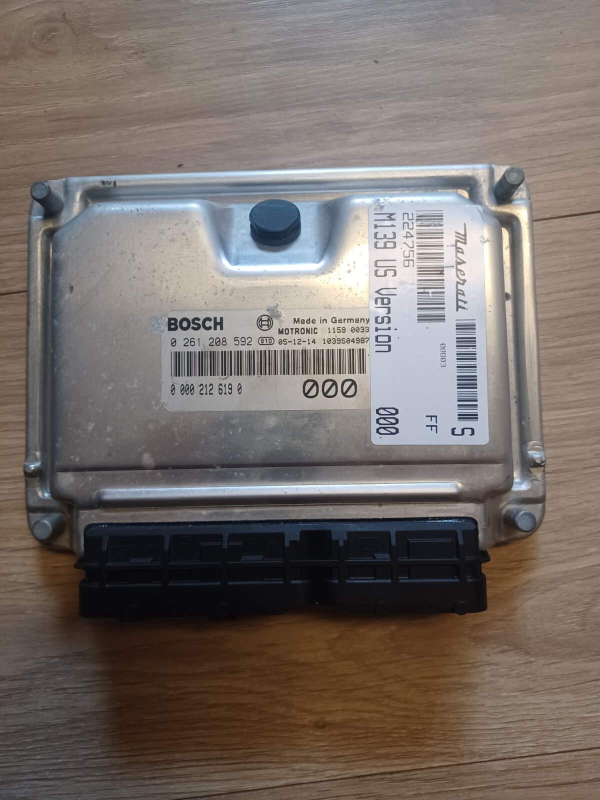 04-11 Maserati Quattroporte M139 4.2L ECU Engine Control Module  Bosch OEM