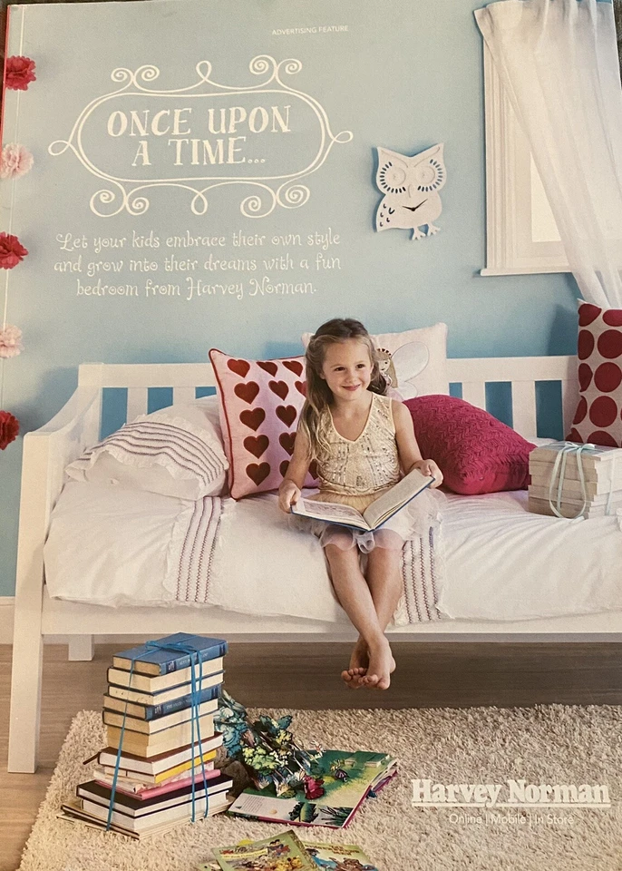 DONNA HAY - KIDS MAGAZINE -  ANNUAL 10 - 2013 - Image 2 of 4