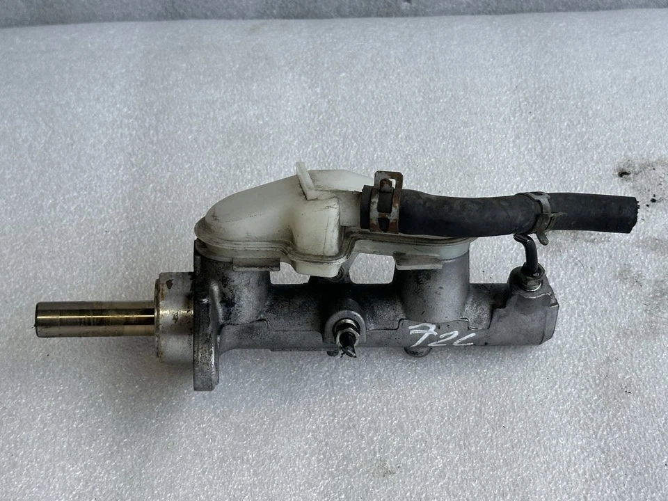 Honda Civic 2007 cilindro maestro de freno 1,8 L 46100SNAA01 Foto 2 de 4