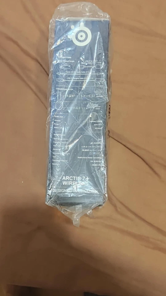 Limited Edition Destiny2 Lightfall Steelseries Arctis 7+ Wireless Gaming Headset - Image 4 of 4