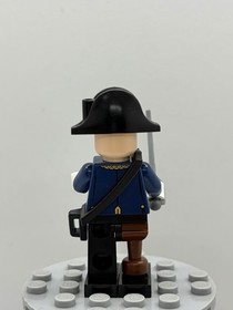 LEGO Pirates of the Caribbean Hector Barbossa Minifigure Pegleg 4192 poc028