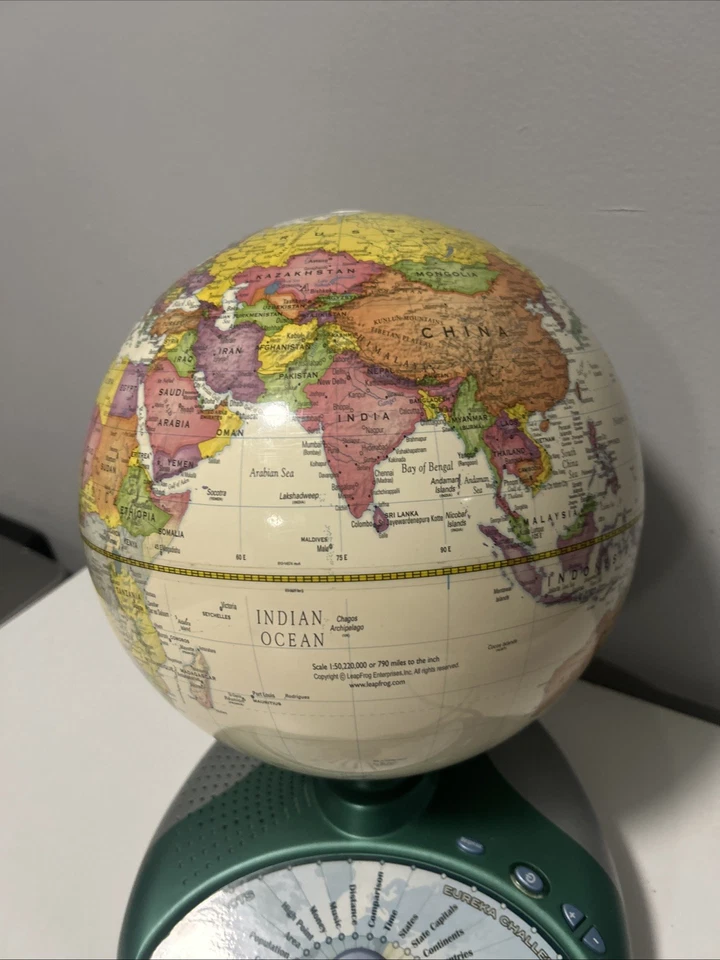 Leapfrog Interactive Talking Smart Globe EXPLORER Eureka Challenge Facts - Image 3 of 4