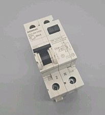 Siemens 5SU1-356-1KK06 / 5SU13561KK06 Circuit Breaker