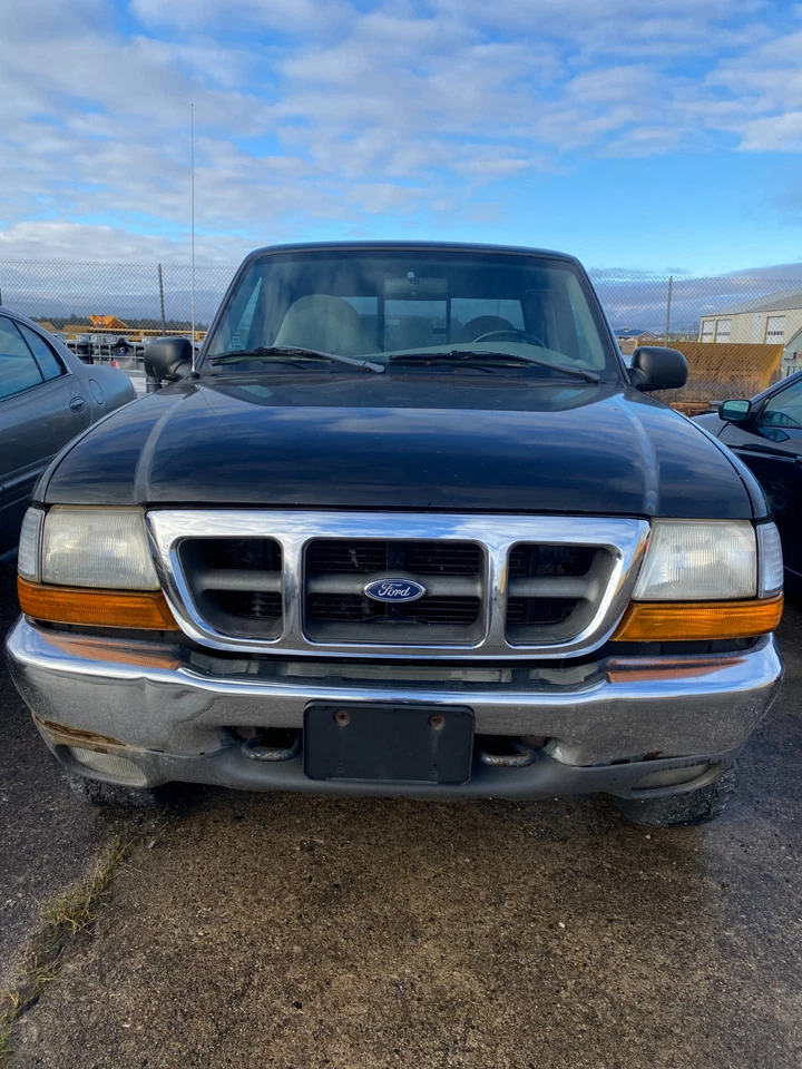 1998-2000 Ford Ranger Radiator Support Panel Used AL5Z16138A OEM Foto 4 de 4