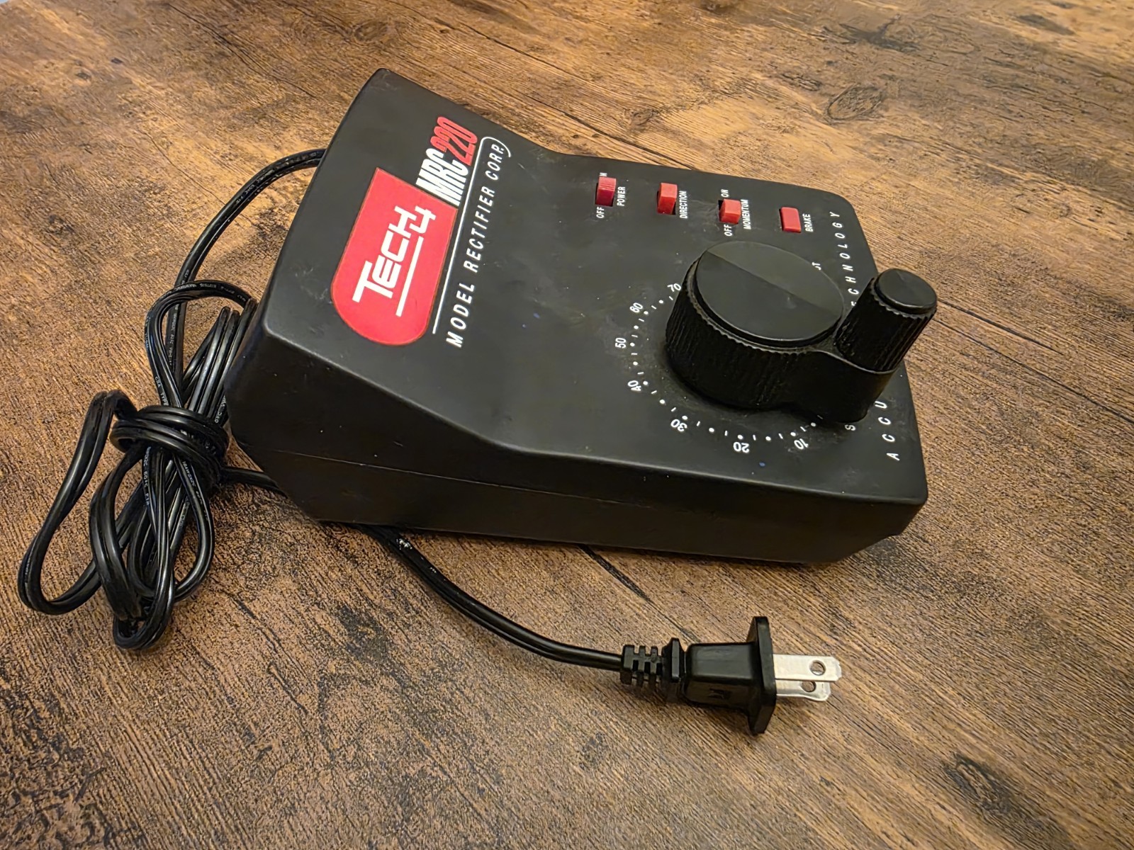 MRC  Tech 4 MRC 220 Model Train Transformer Power Control System DC Power For HO