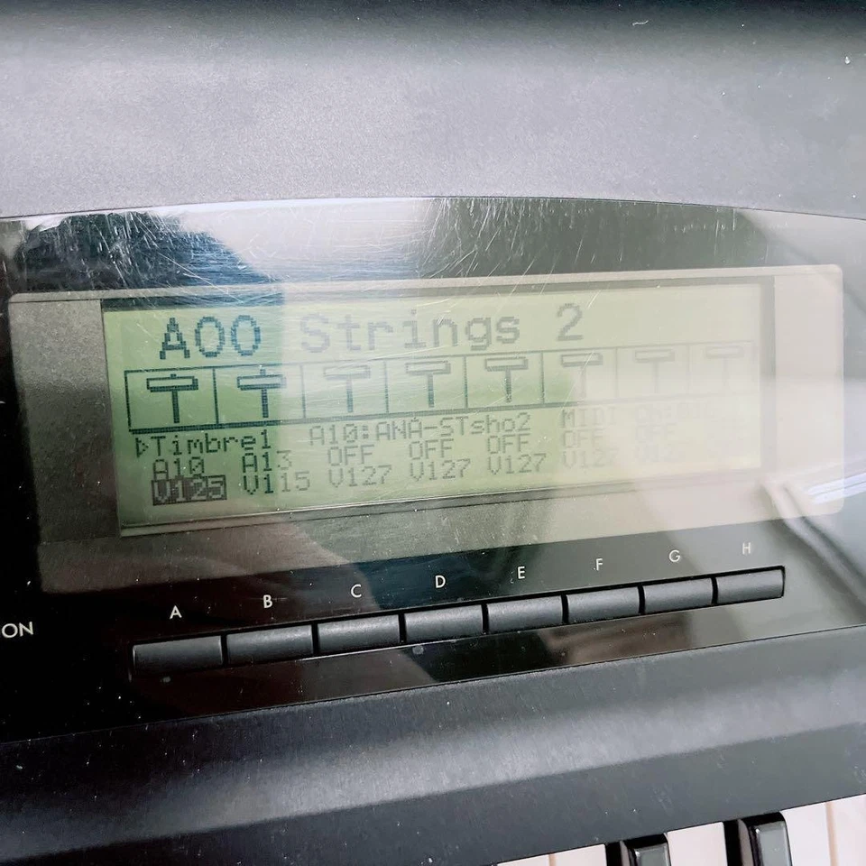 Korg 01/W pro 61-Key Keyboard Synthesizer w/case - Image 2 of 4