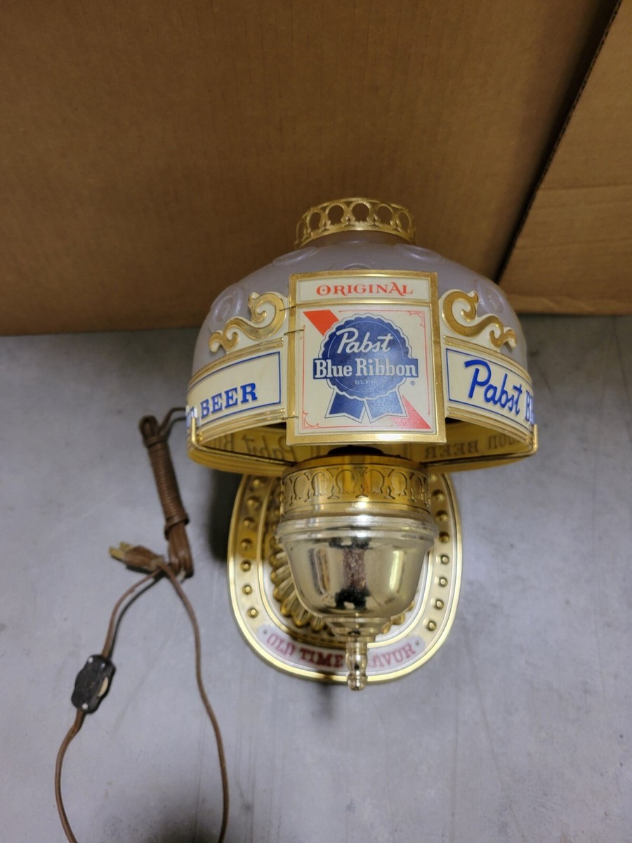Pabst Blue Ribbon Illuminated Rotating Light Vintage (1968