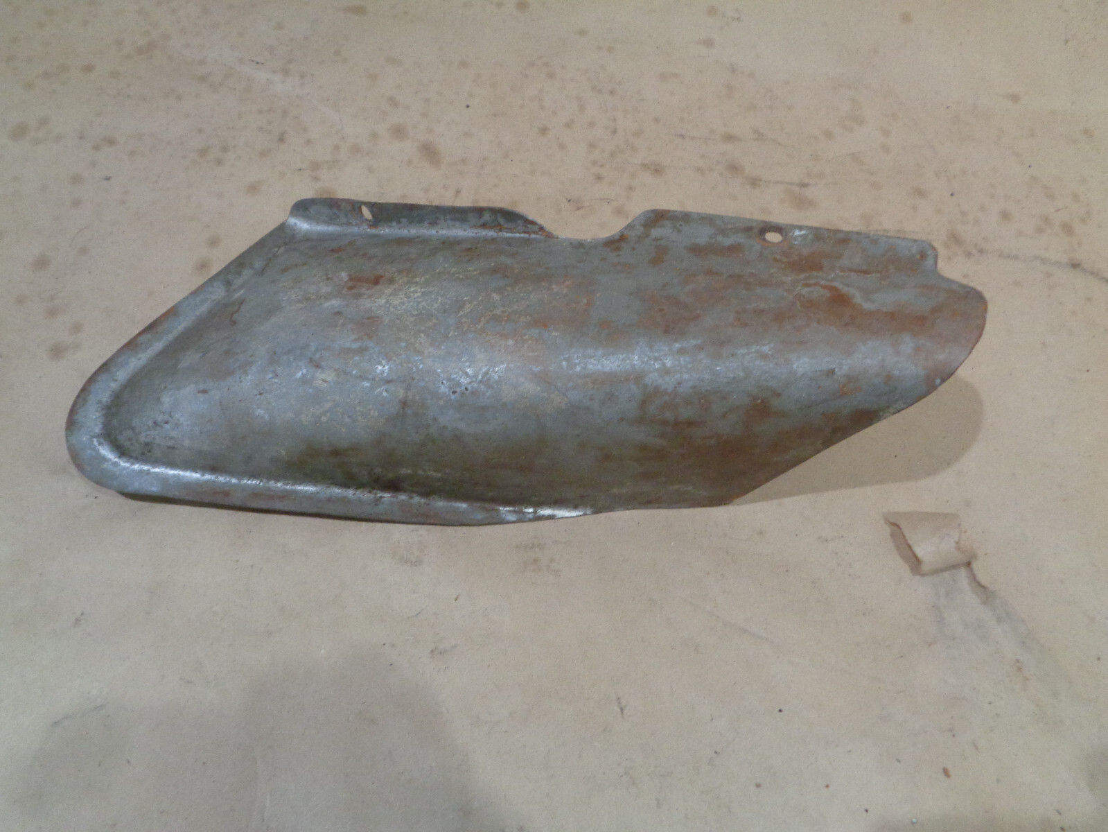 Ferrari 360,430 Challenge - RH Fuel Tank Shield For Pipe  P/N 182521