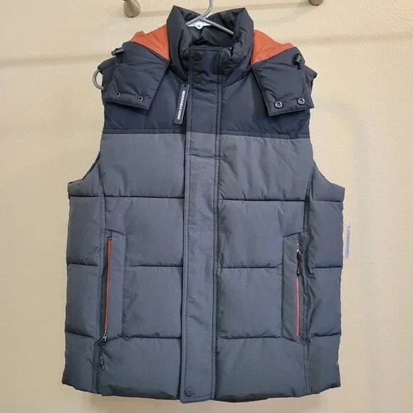 Roundtree & Yorke Men's gray colorblock hooded Puffer vest size Medium Fall