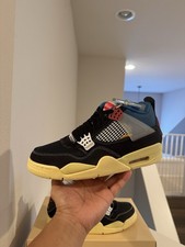 Size 8 - Jordan 4 Retro x Union LA Mid Off Noir