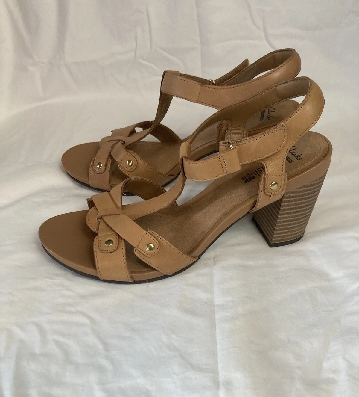 Scarpe sandalo Clarks Banoy Valtina donna taglia 9 pelle marrone cinturino tacco alto