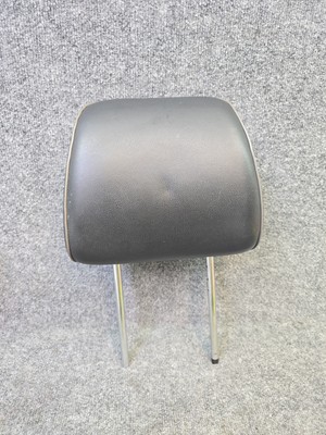 2015-2020 KIA K900 FRONT  LEFT or RIGHT SIDE ACTIVE HEADREST BLACK OEM