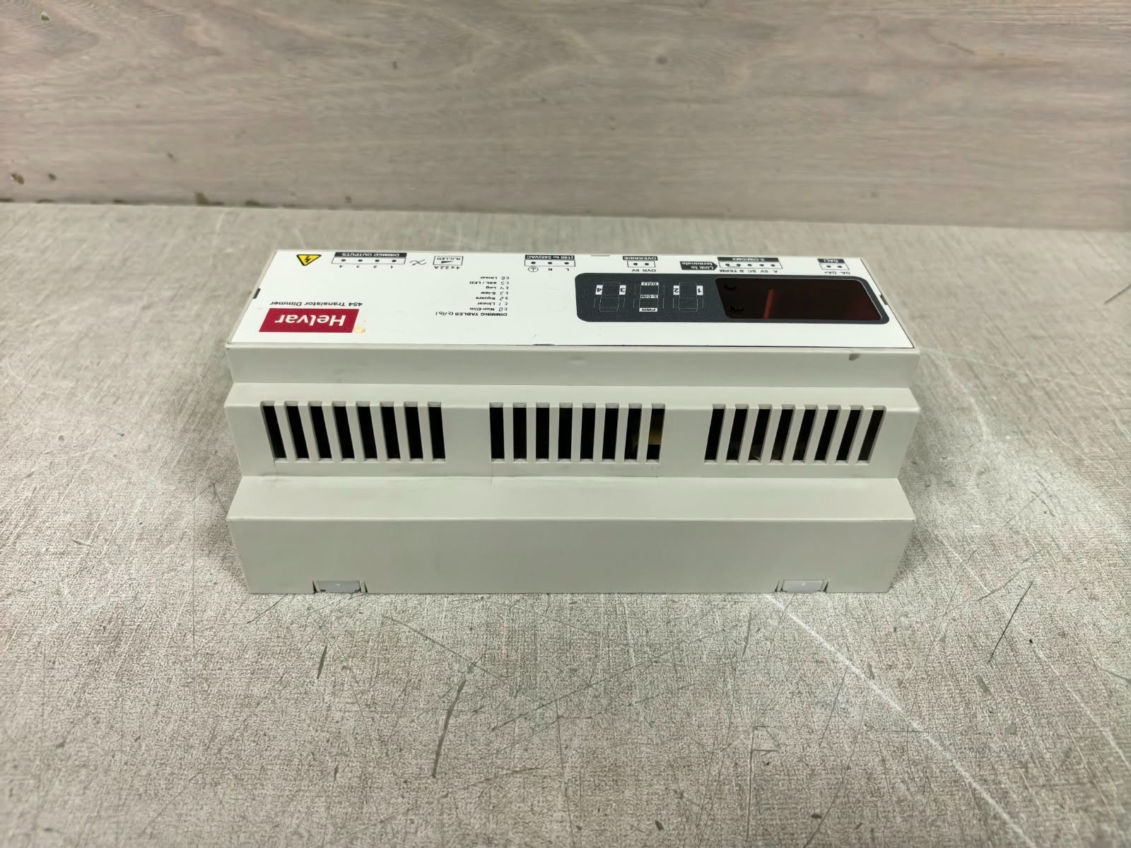 HELVAR 454 REV 8 S/W V2.40 HELVAR 454 TRANSISTOR DIMMER REV 8 S/W V2.40 100-240VAC 8