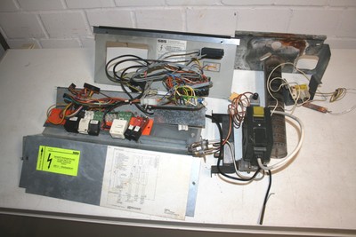 SBS Combigas Typ U-Cag 13 -Teilen Elektrone,Gasreglerblock, Brennerlanze, Regler