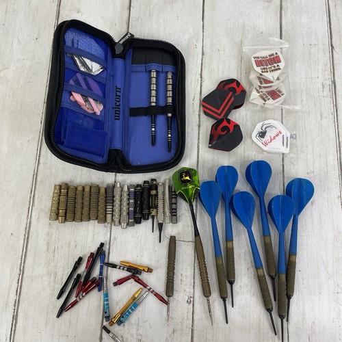 Darts Lot For Dartboard - Miscellaneous Lot