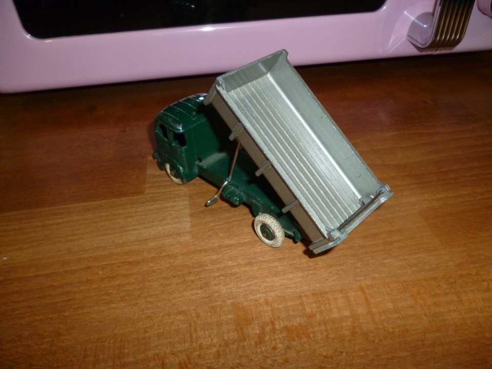 Dinky Toys Veritable : Simca Cargo Benne Basculante + Boite D'Origine