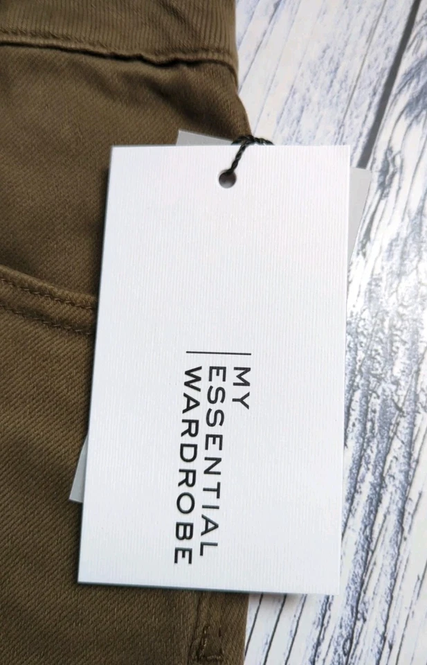 My Essential Wardrobe Lara Stretch Front Slit Maxi Skirt Military Olive Wash 8 - Image 4 of 4