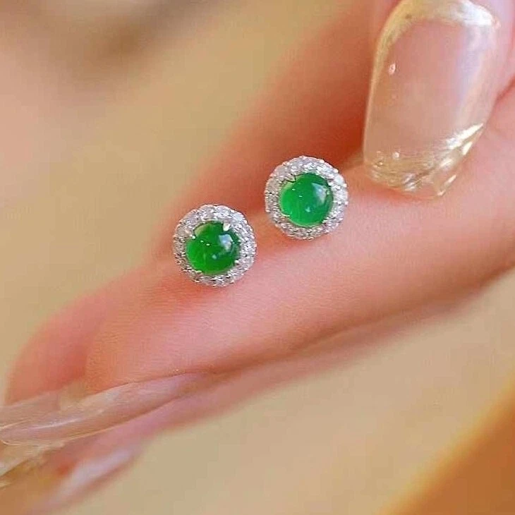 18K White Gold Natural Top Green Type A Jadeite Jade Diamond Earrings — 第 2/4 张图片