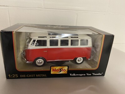 Maisto Special Edition Volkswagen Van ''Samba'' Red & White NIB 1/25 Scale