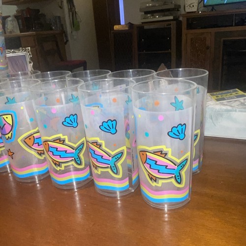 Vintage 1993 Leahy Designs Set Of 10 Plastic Drinking Glasses tropical Fish - Picture 5 of 7