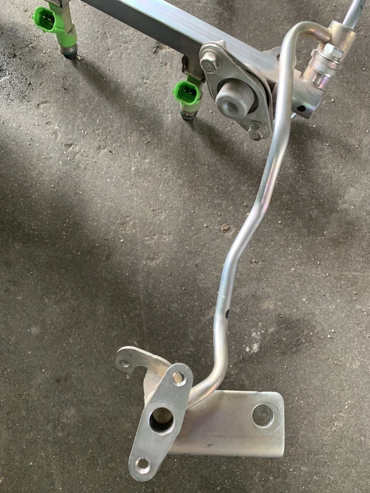 Conjunto de riel de combustible Infiniti M35 Q50 07-19 con inyectores 17521-JK20C 16600-JK20A Foto 4 de 4