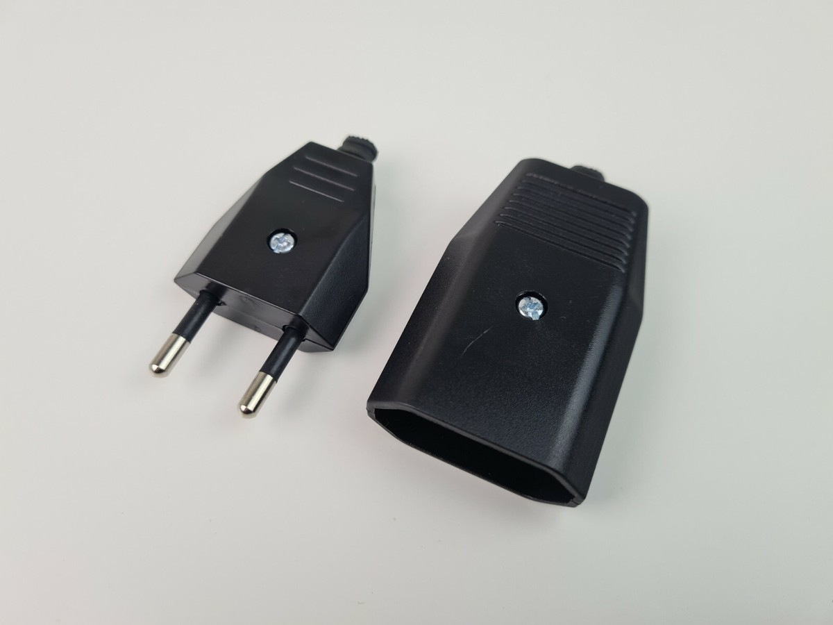 Verlängerungskabel Flach 2 X Set Euro Stecker Und Kupplung Weiß Euro Flachstecker Mit Kabeleinführung Brennenstuhl Verlängerungskabel